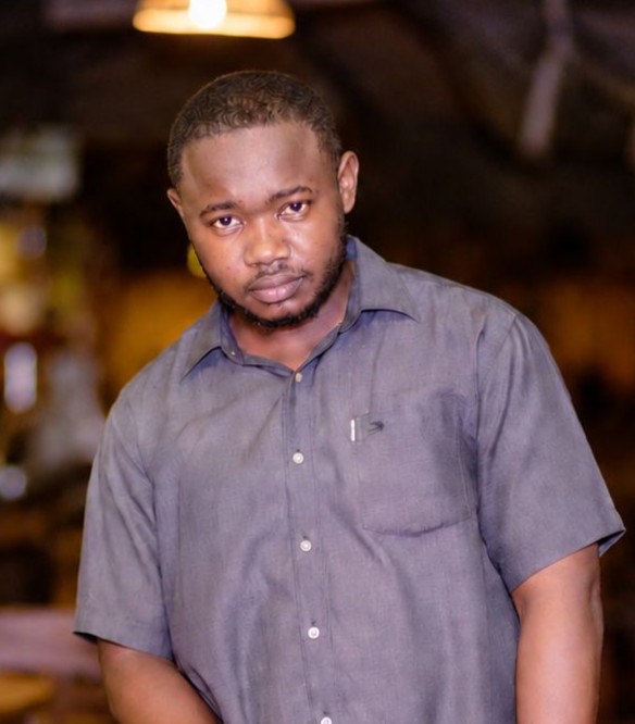 Ameyaw Sambon, Social Media Manager